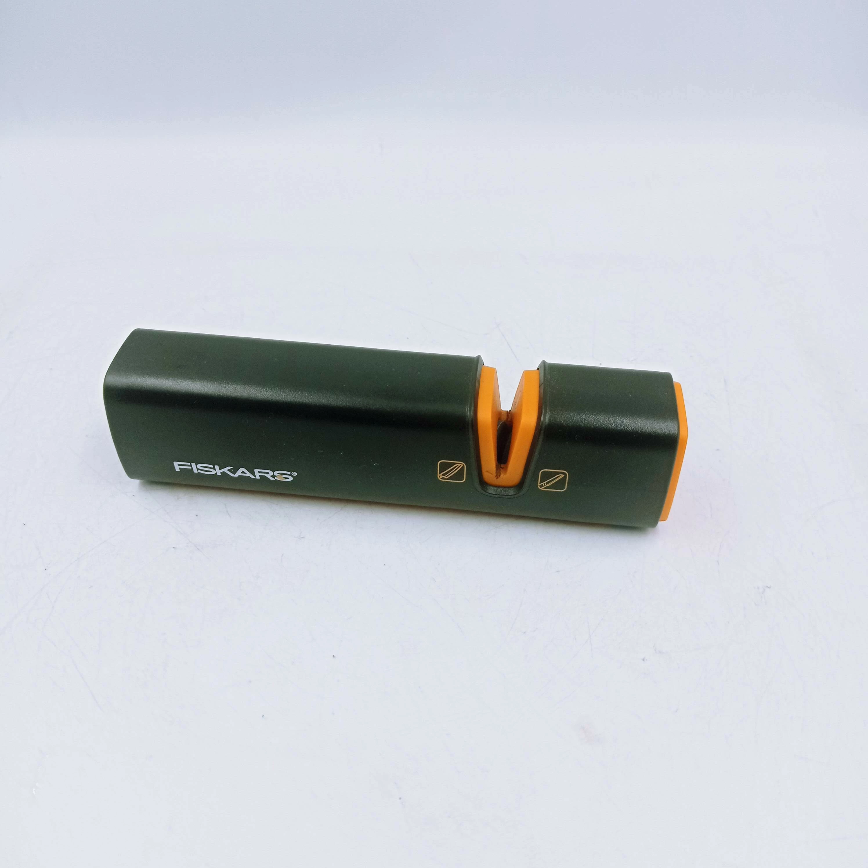 ostrzalka-do-nozy-fiskars-roll-sharp-165-cm-wyszynskiego-24-tczew