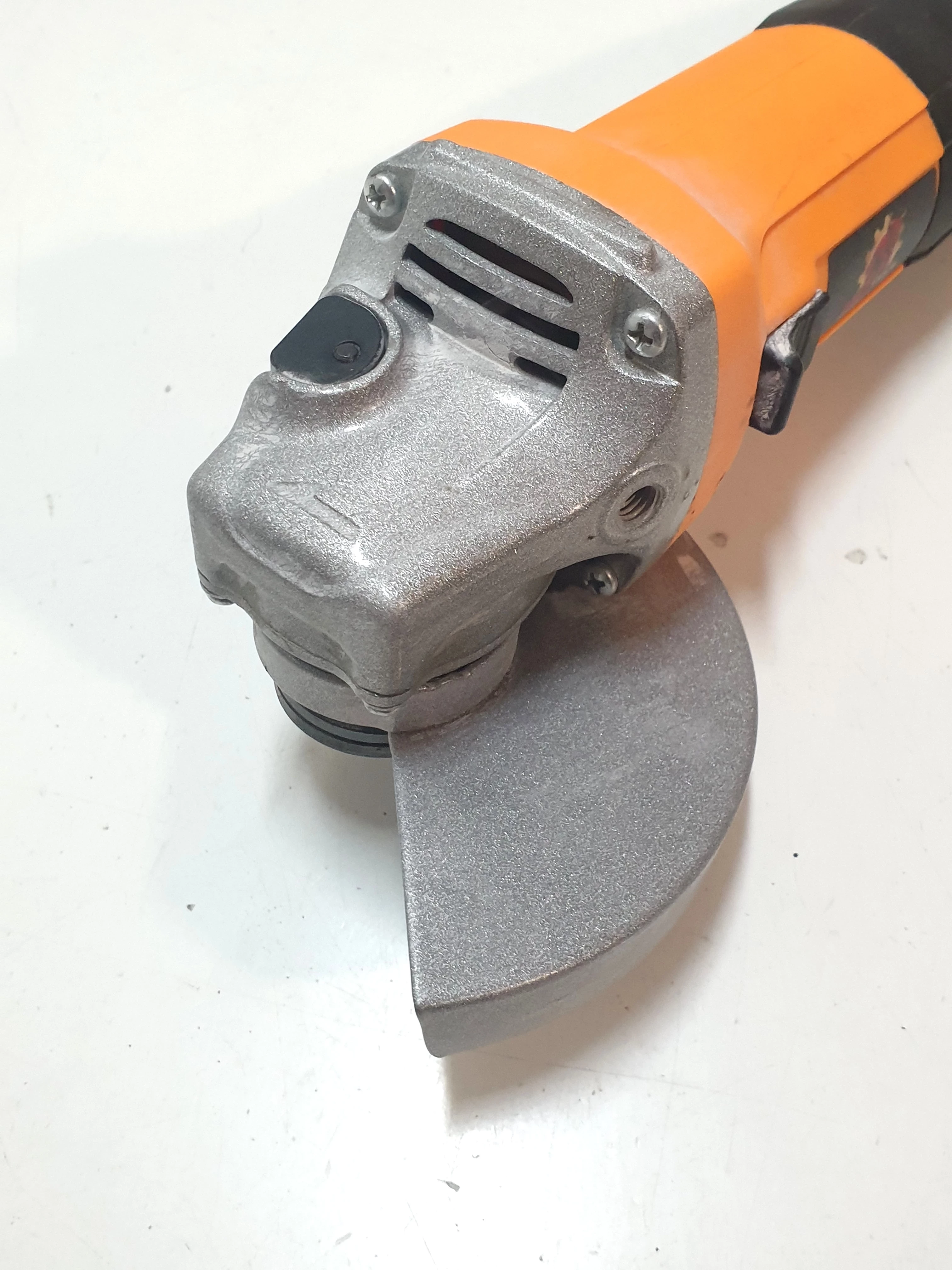 szlifierka-bultech-bt-2501-pud-rodzaj-zasilania-128529-2