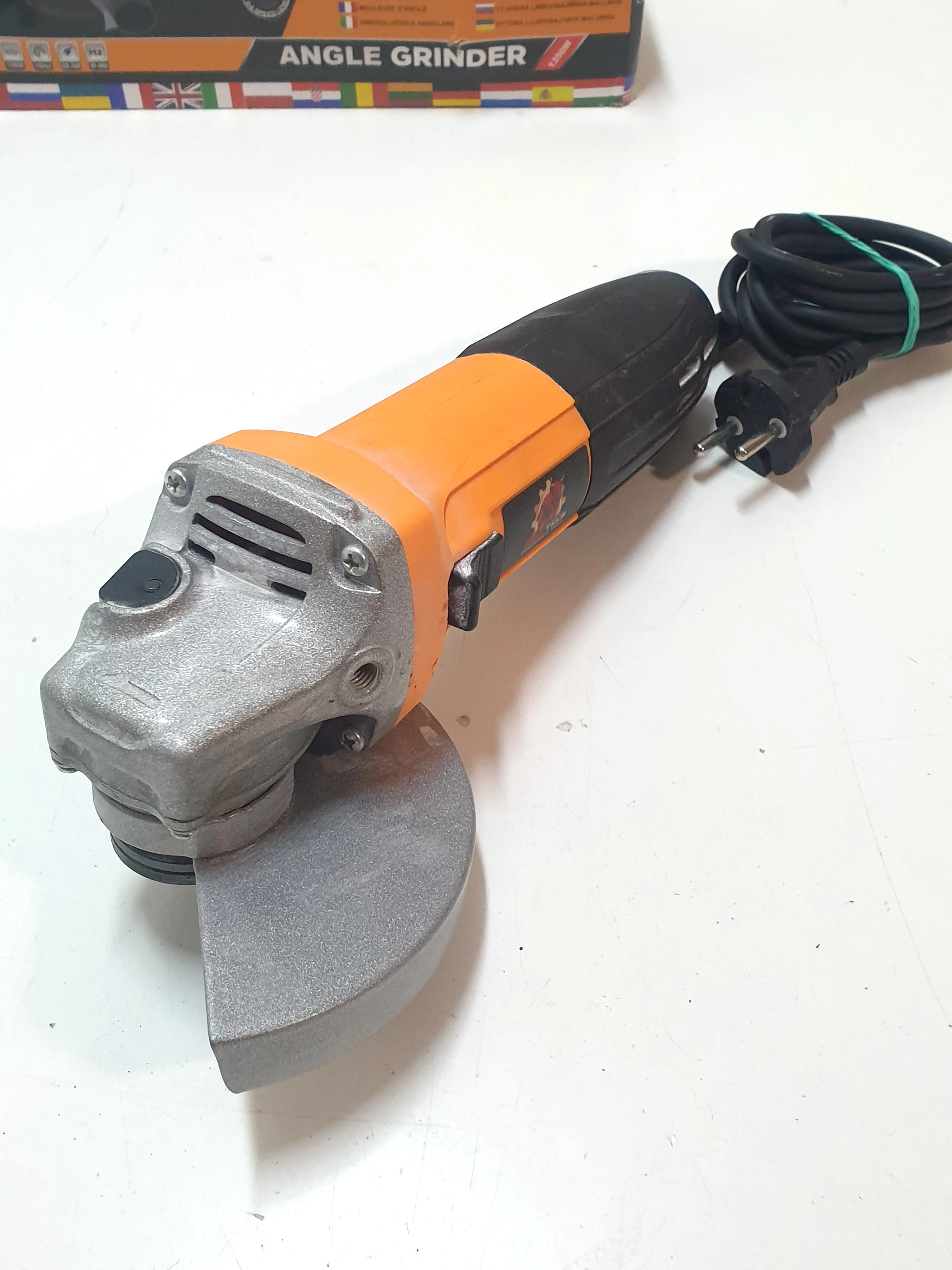 szlifierka-bultech-bt-2501-pud-kod-producenta-y2d14u-v8wu7jpnj