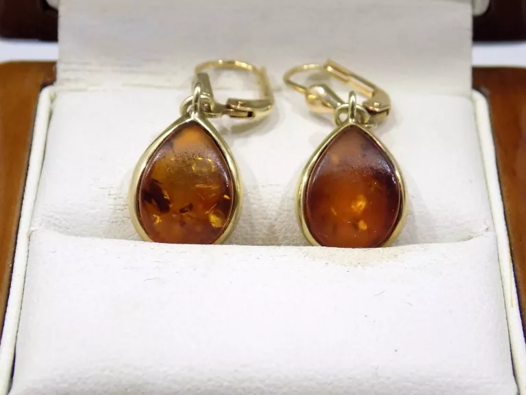 wyborne-zlote-kolczyki-z-bursztynem-waga-ok-390g-proba-585-wyzwolenia-28-ozimek