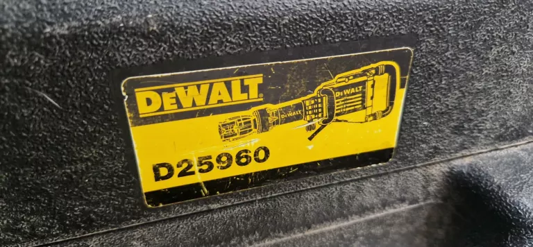 mlot-wyburzeniowy-dewalt-d25960k-qs-rodzaj-uchwytu-205149-222637