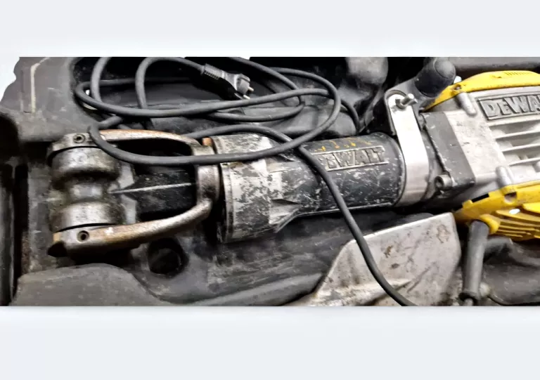 mlot-wyburzeniowy-dewalt-d25960k-qs-marka-248811-950256