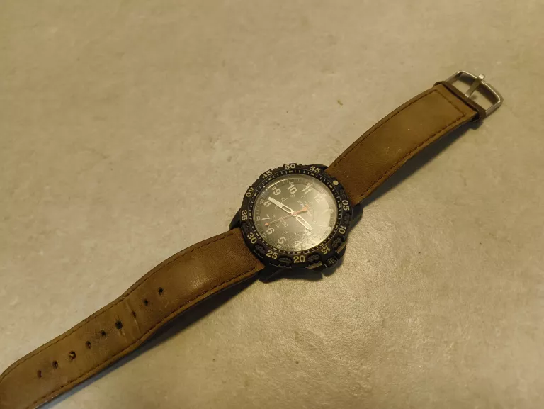 zegarek-timex-expedition-t49996-ean-gtin-3725885911964