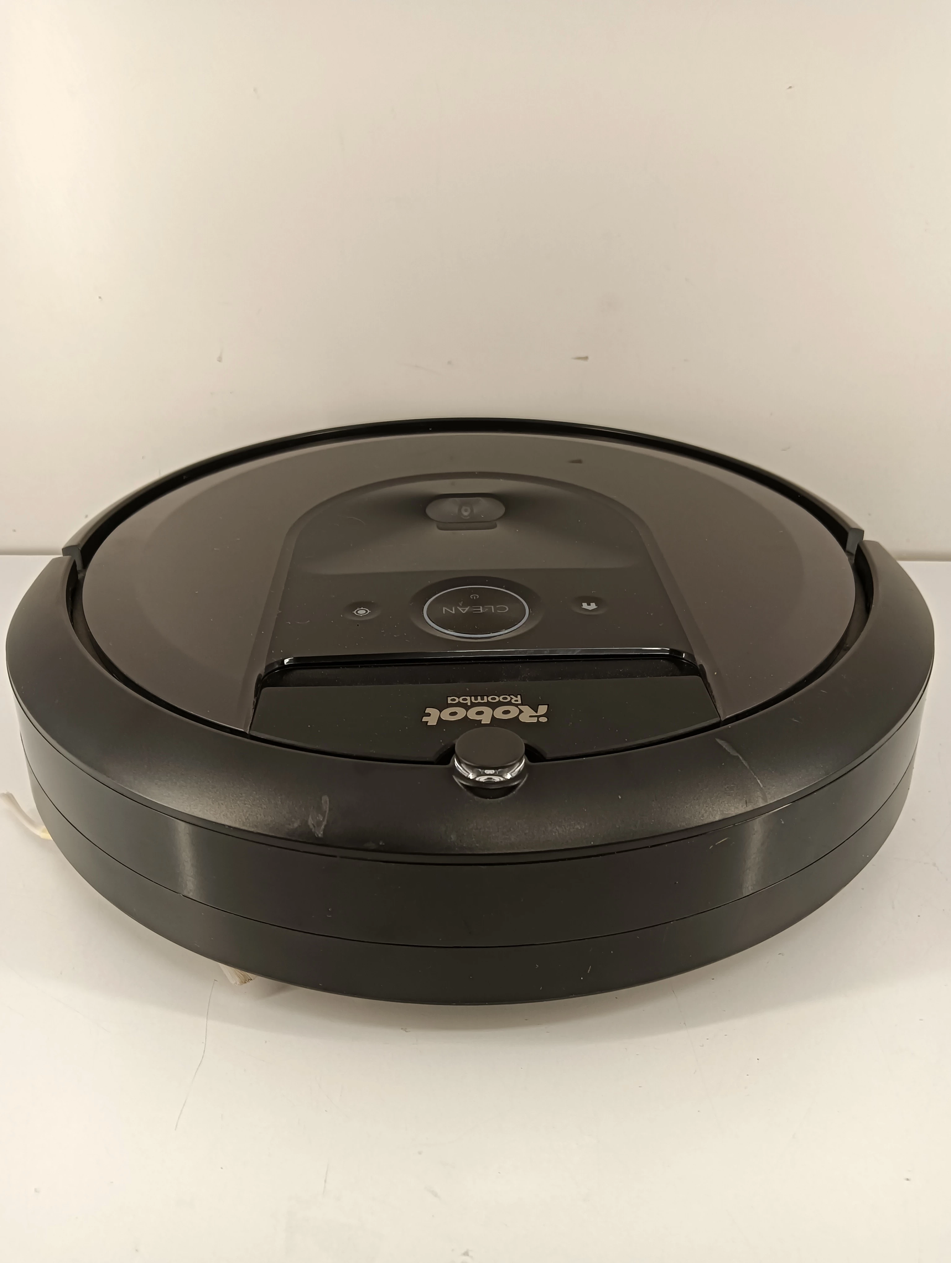 odkurzacz-automatyczny-irobot-roomba-i7-grunwaldzka-24-sj-olsztyn