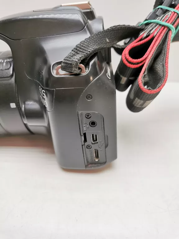 lustrzanka-canon-eos-1100d-korpus-obiektyw-efs-18-55-mm-stan-11323-2