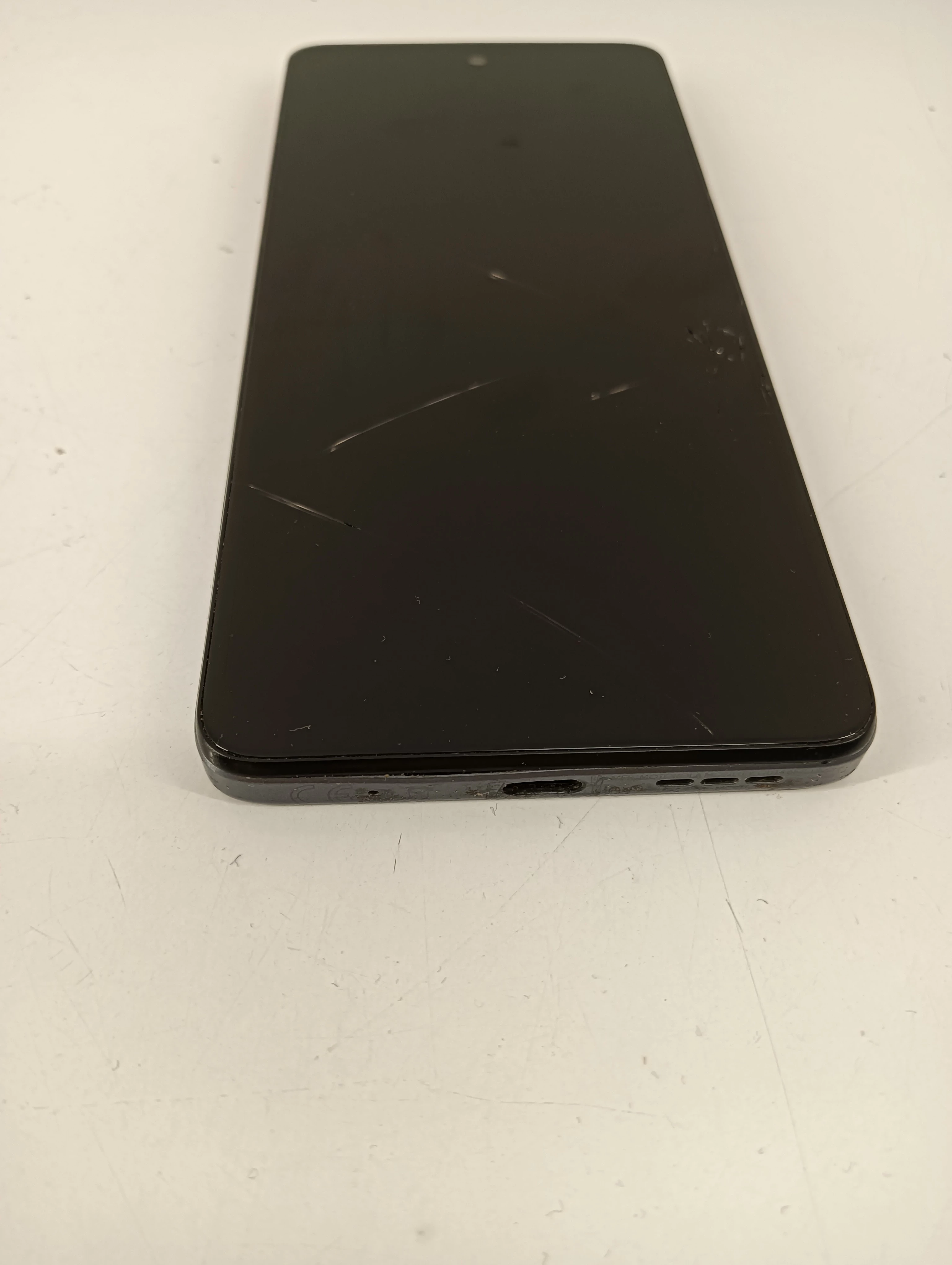 telefon-motorola-moto-g24-stan-11323-2