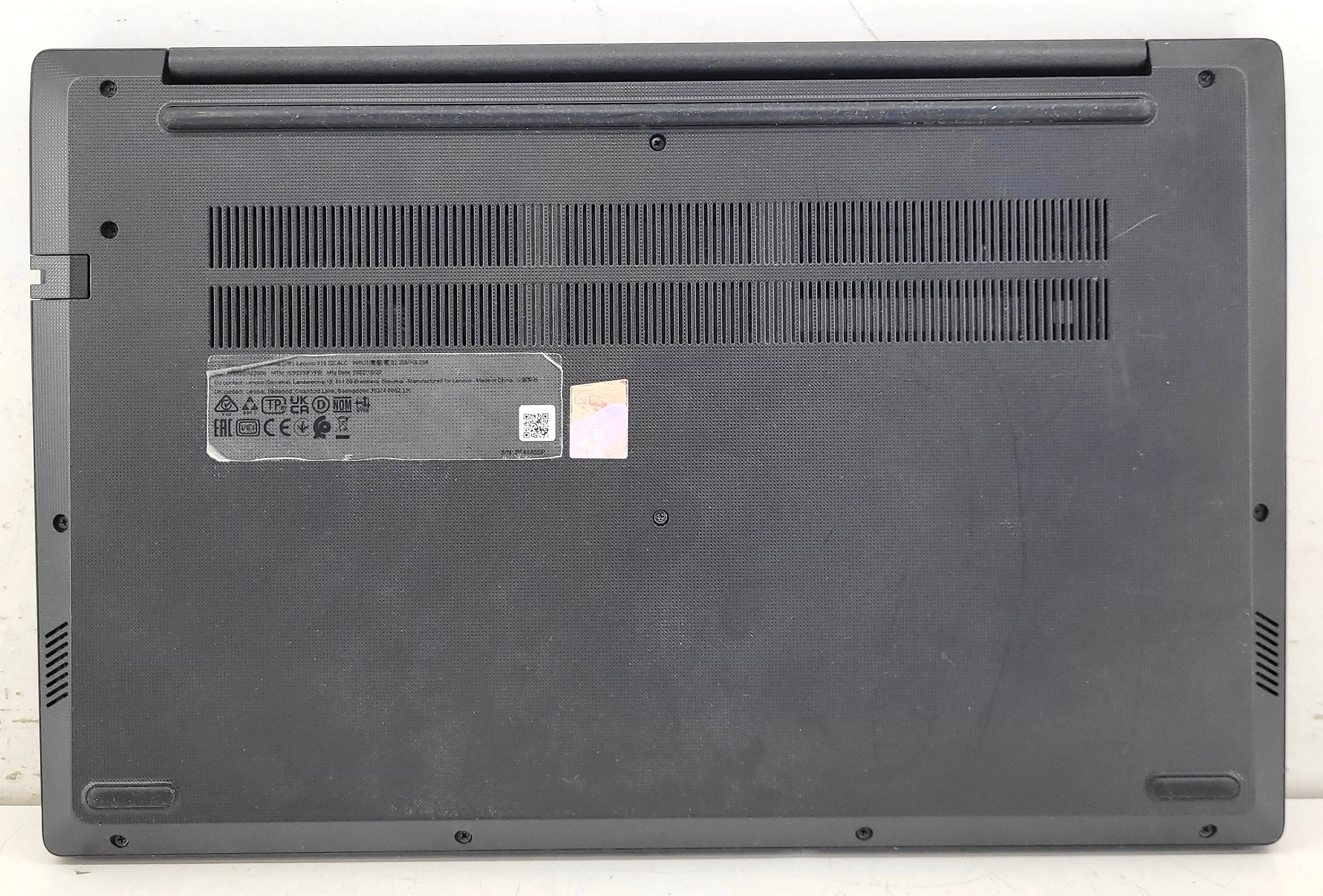 laptop-lenovo-v15-g2-alc-zasilacz-qoltec-51528-przekatna-ekranu-1560