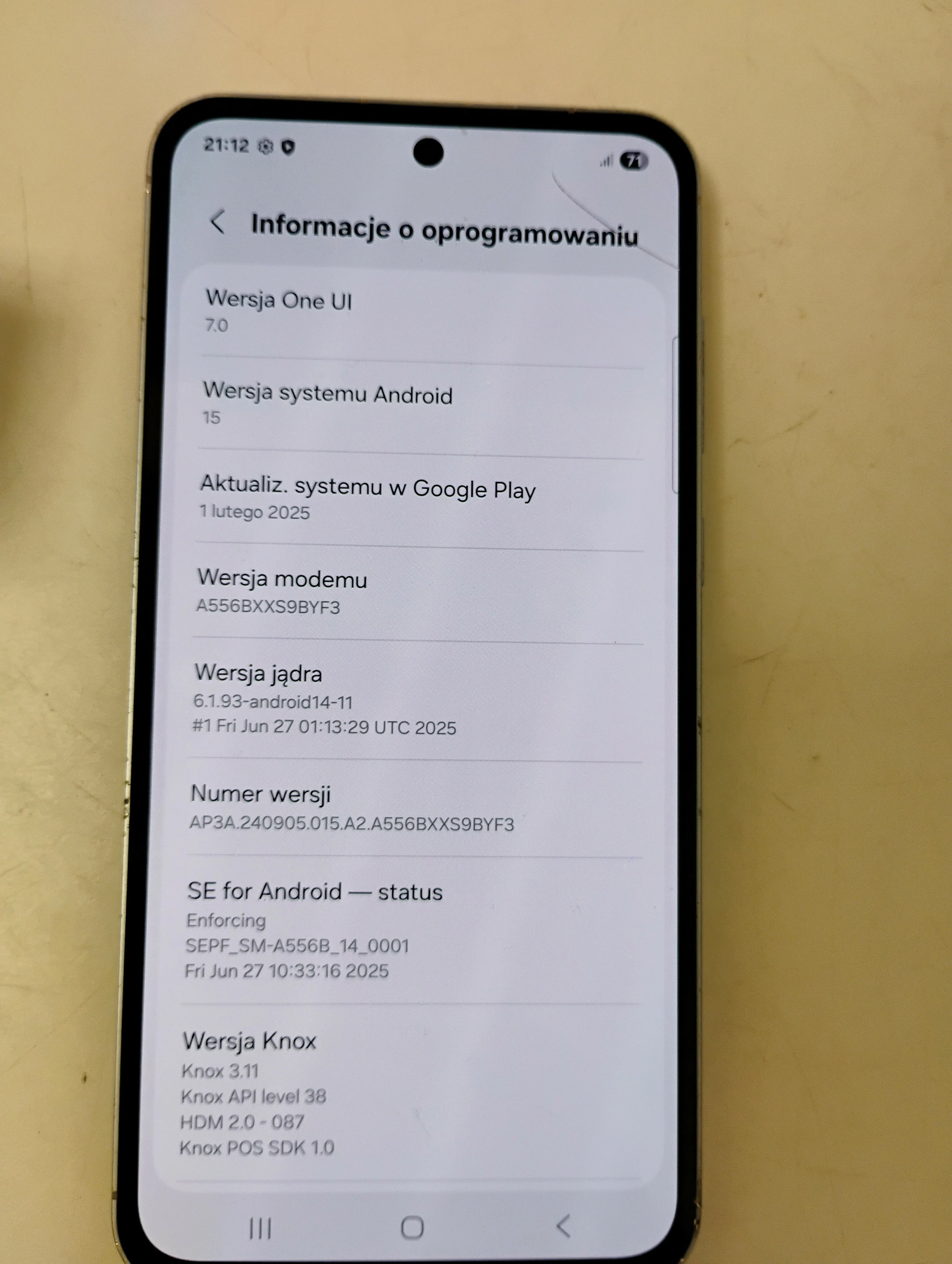 telefon-samsung-a55-typ-202685-212929