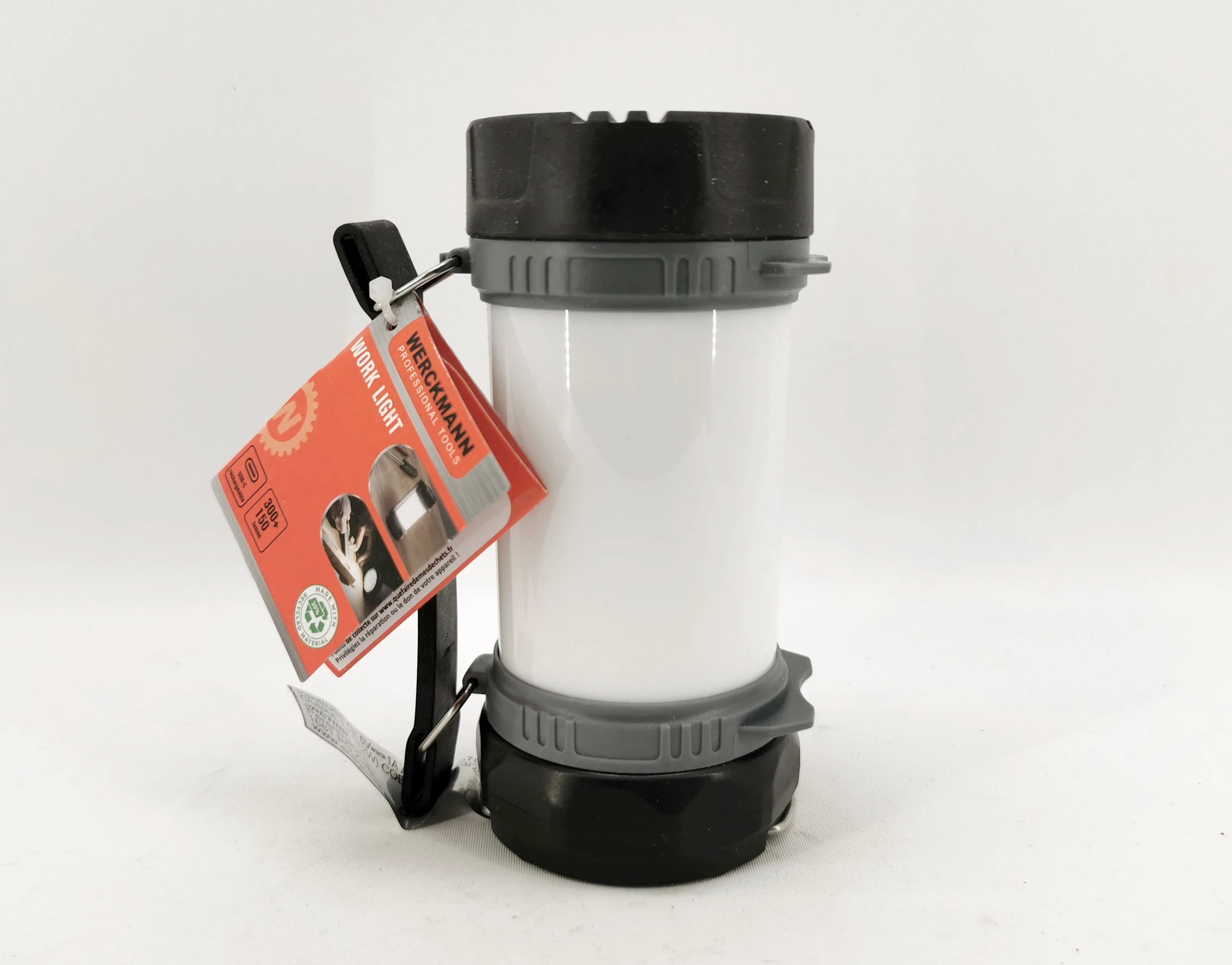 lampa-robocza-werckmann-300-150-lumenow-jednosci-narodowej-1091b-sj-wroclaw