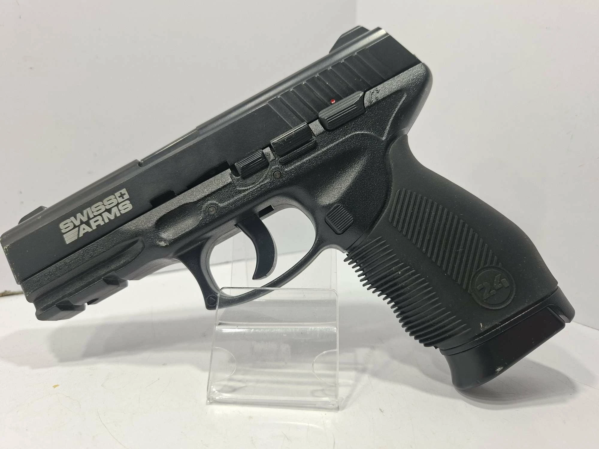 wiatrowka-swiss-arms-sa24-metal-slide-45-mm-bielska-45-plock