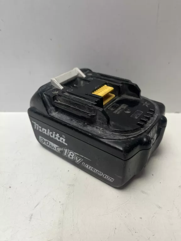 akumulator-makita-30ah-bl1830b-osiedle-teatralne-3u15-krakow