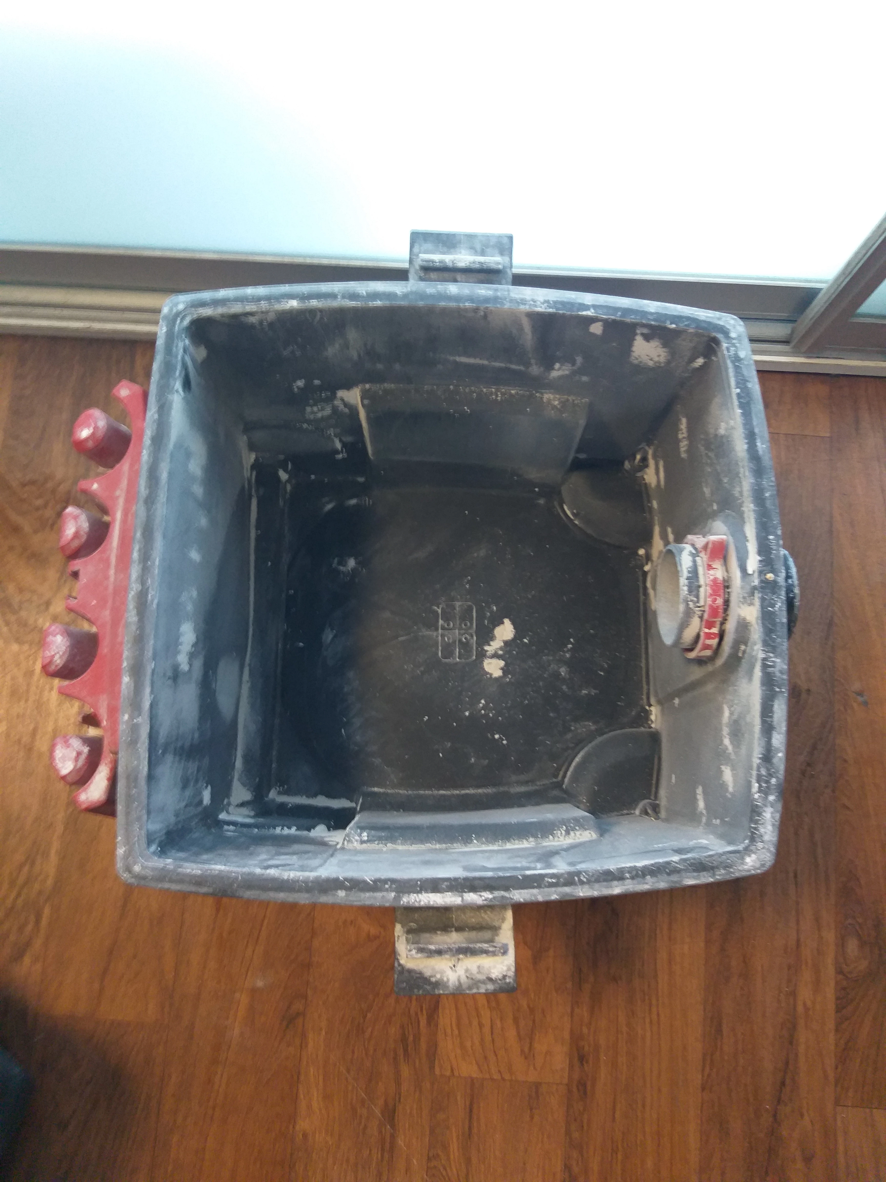 odkurzacz-przemyslowy-electrostar-l-1425-2023r-maksymalna-moc-140000