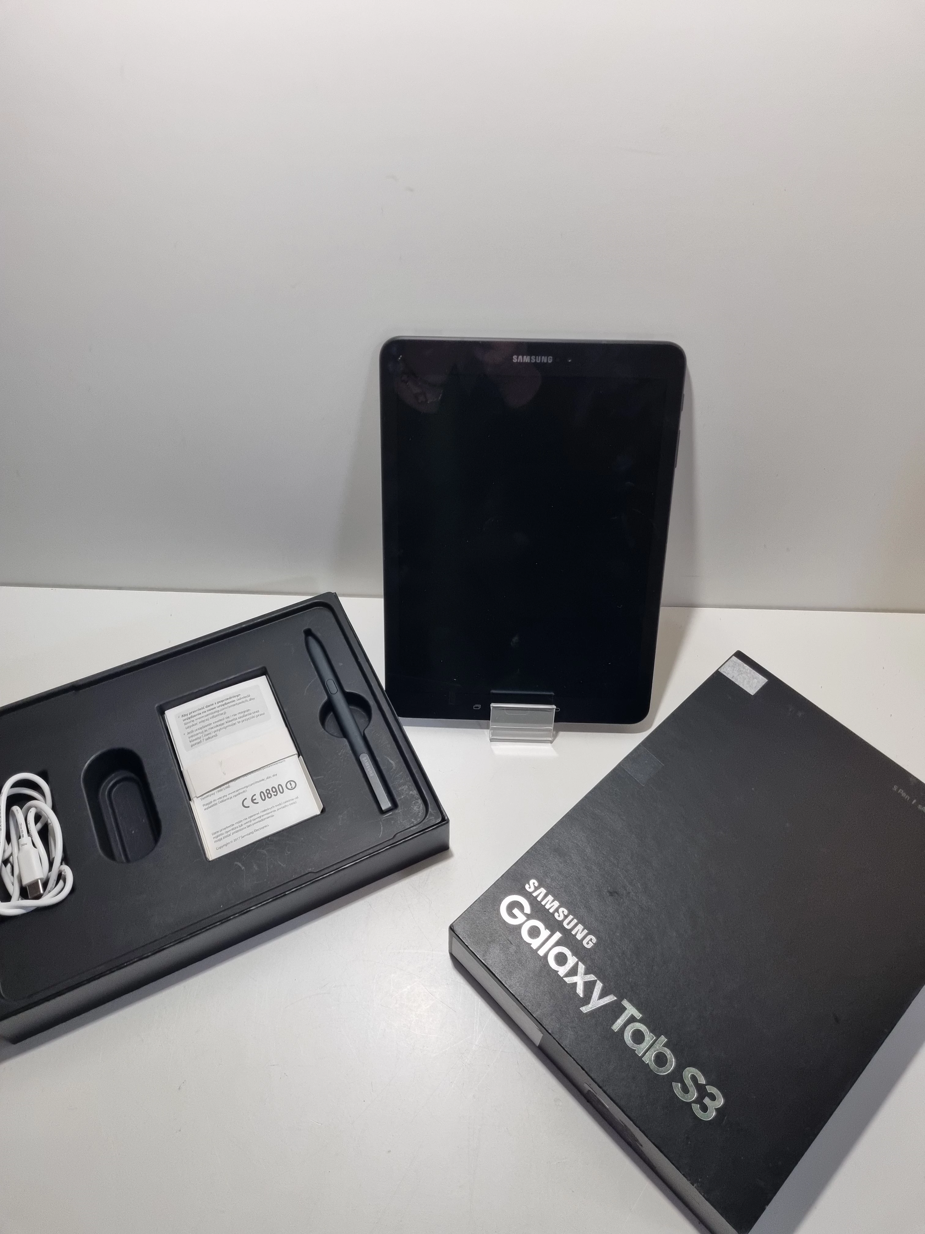 tablet-samsung-galaxy-tab-s3-97-32gb-lte-pl-wolnosci-801-sroda-sl