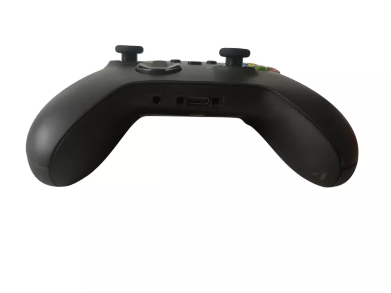 pad-xbox-carbon-black-waga-produktu-z-opakowaniem-jednostkowym-0471