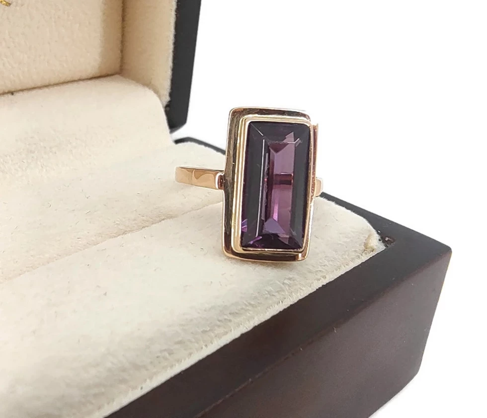 piekny-zloty-pierscionek-z-fioletowym-kamieniem-p585-371g-rozm16-plec-15851-1