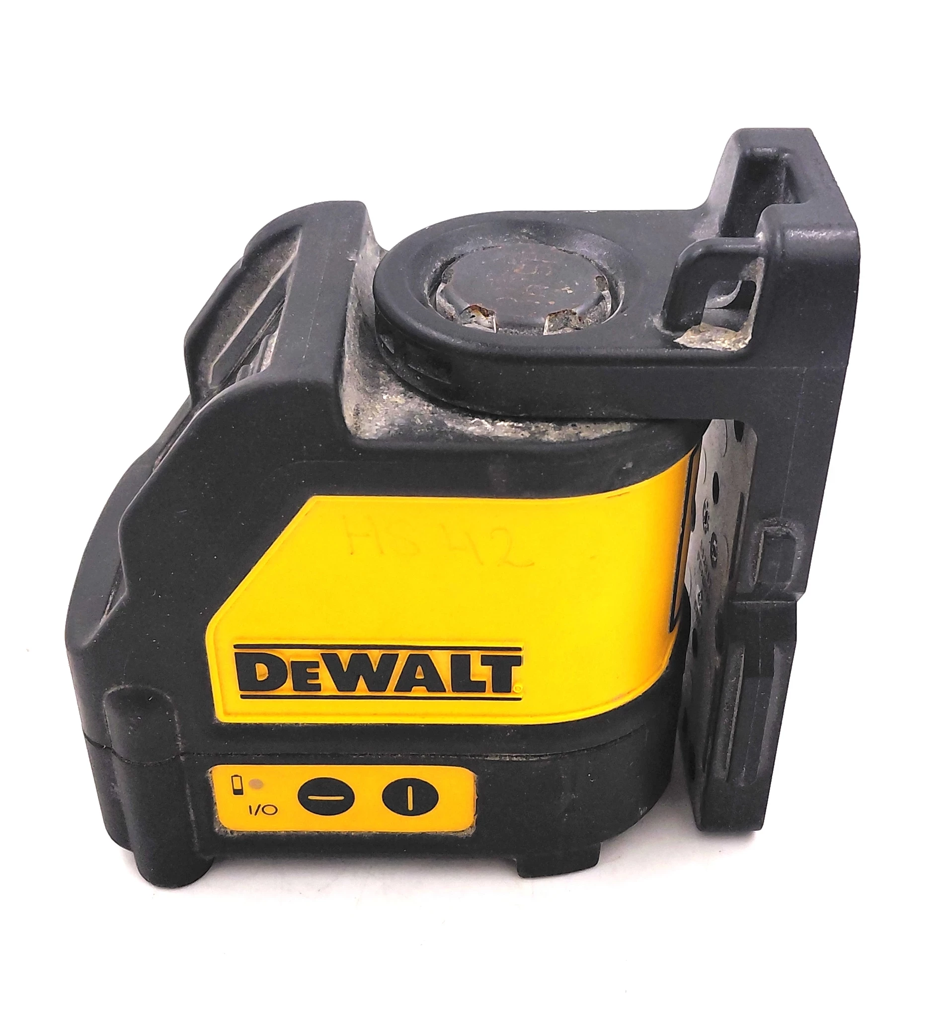 laser-samopoziomujacy-dewalt-dw088-i-armii-wojska-polskiego-10e-kolobrzeg