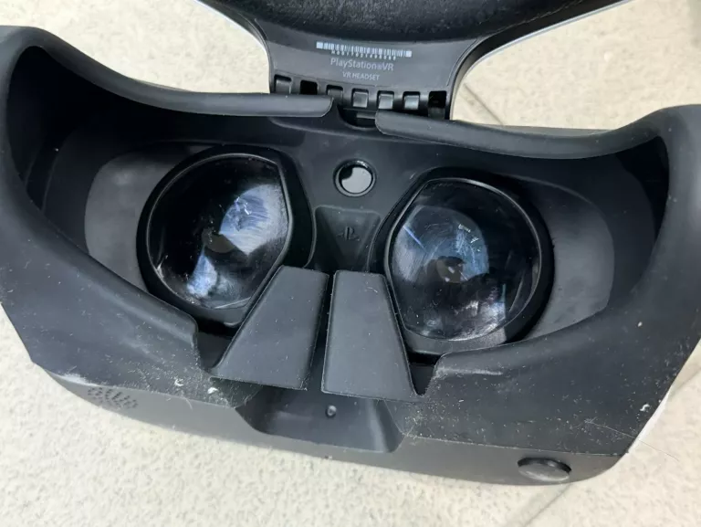 gogle-playstation-4-vr-kable-ps4-waga-produktu-z-opakowaniem-jednostkowym-2000