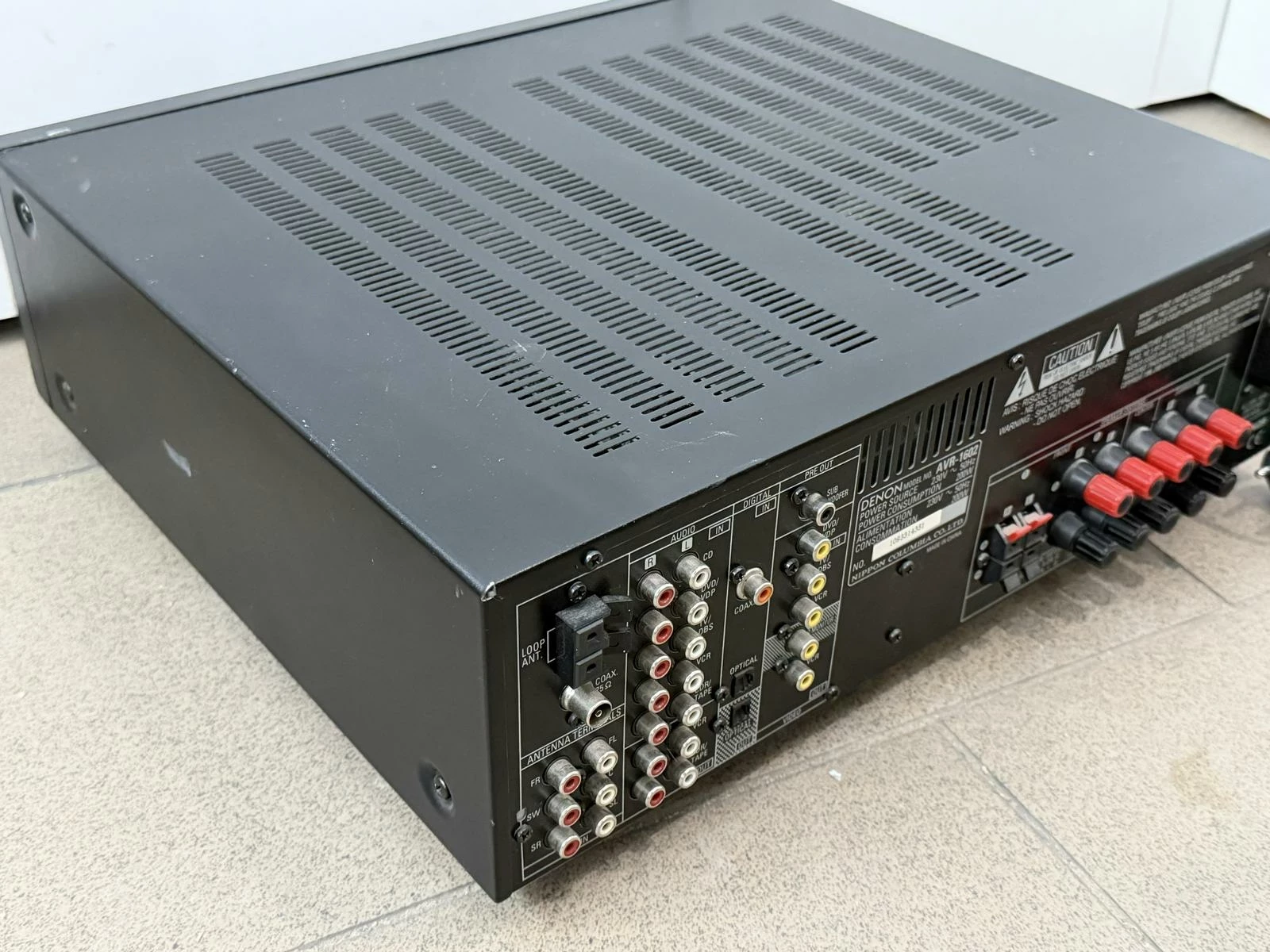 wzmacniacz-amplituner-denon-avr-1602-51-kod-producenta-1602