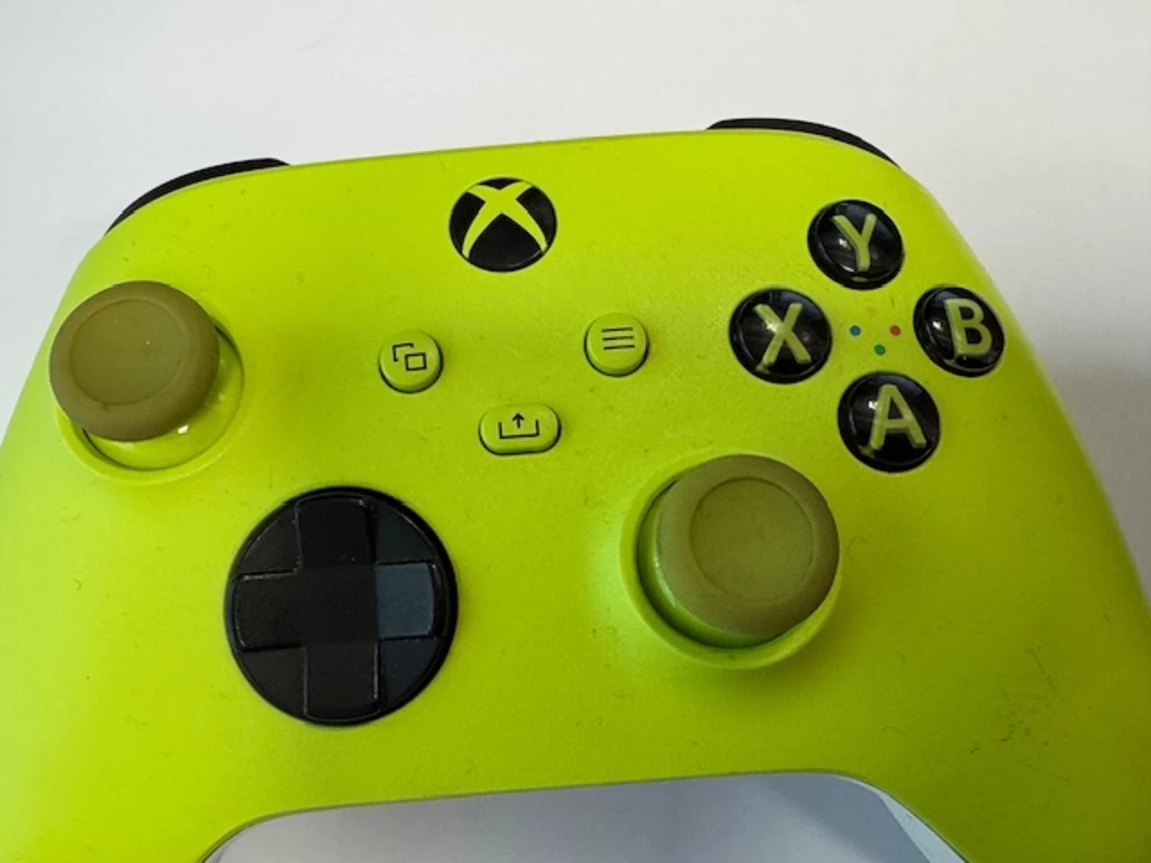 pad-do-konsoli-xbox-one-zielony-stan-11323-2