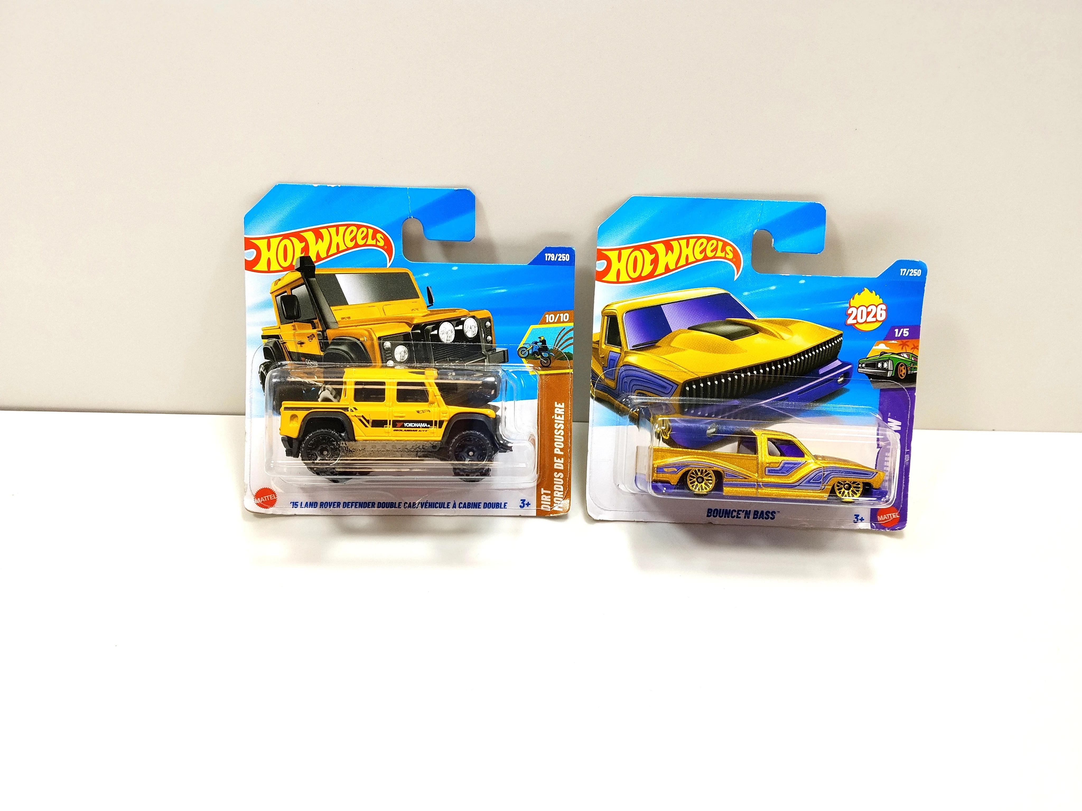 samochodzik-hot-wheels-rozne-aleje-karola-marcinkowskiego-15-poznan