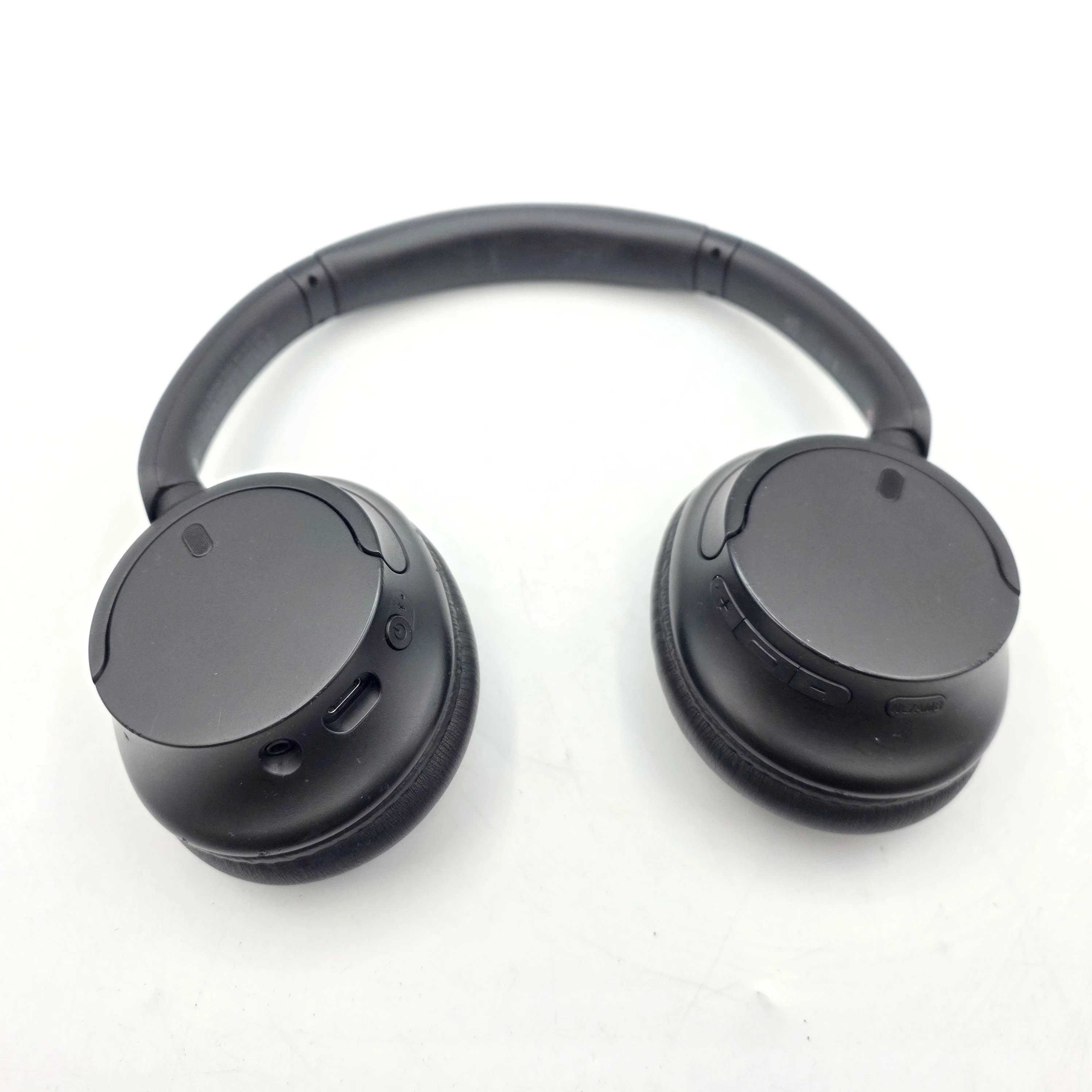 sluchawki-bezprzewodowe-nauszne-sony-whch720-3-maja-48-poznan-ska-x