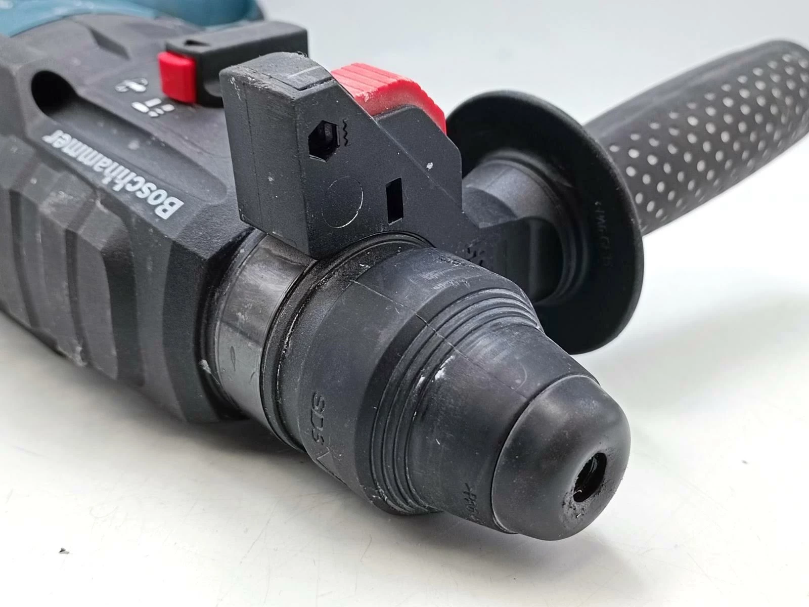 mlotowiertarka-bosch-gbh-240-professional-stan-bdb-kod-producenta-0611272102