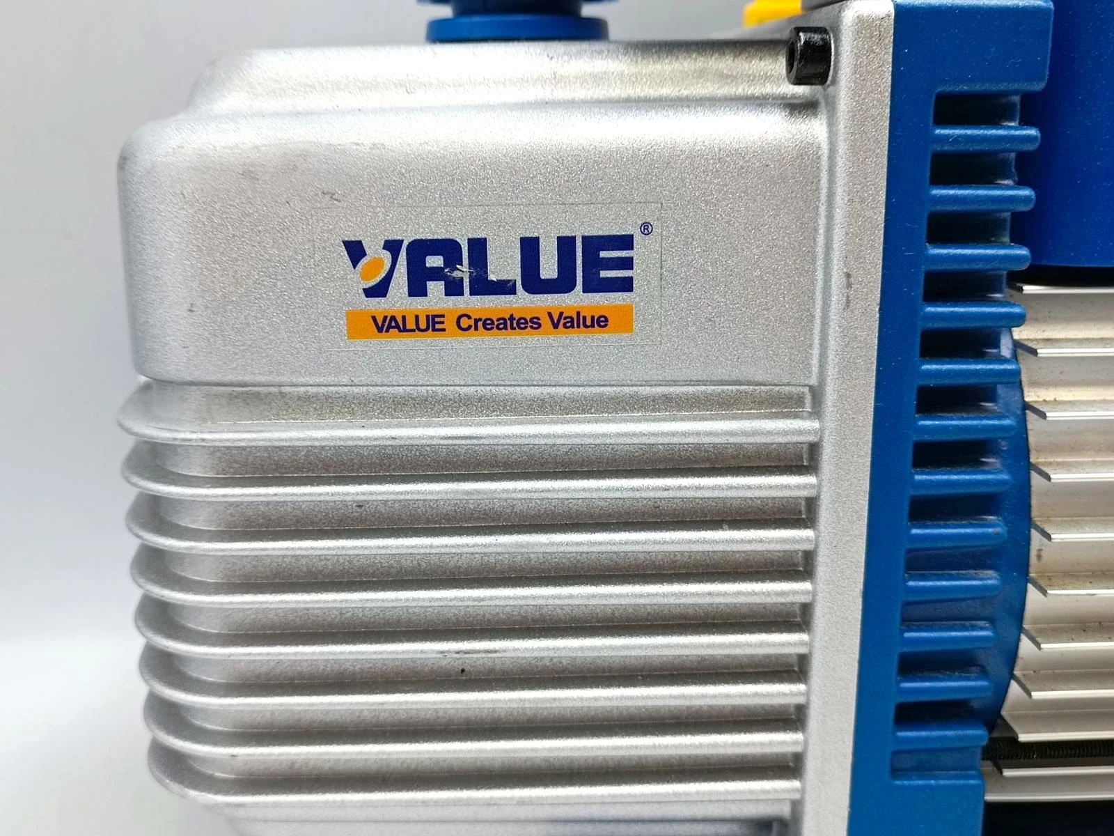 pompa-prozniowa-do-klimatyzacji-value-v-i240-r32-stan-bdb-kod-producenta-pompa-prozniowa-v-i240-r32