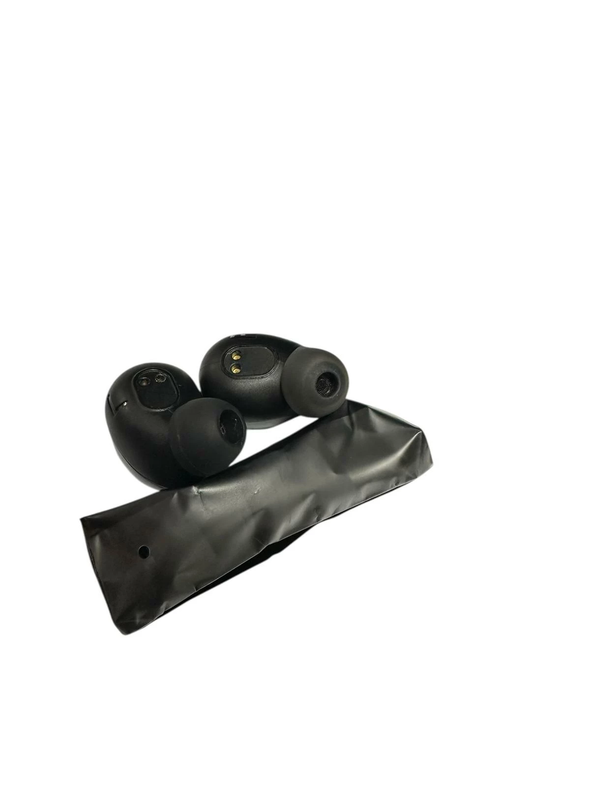 sluchawki-bezprzewodowe-douszne-jbl-free-x-czarne-ean-gtin-4968929053339