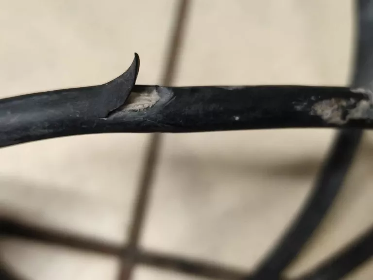 szlifierka-dewalt-dwe4057-800w-srednica-tarczy-12500