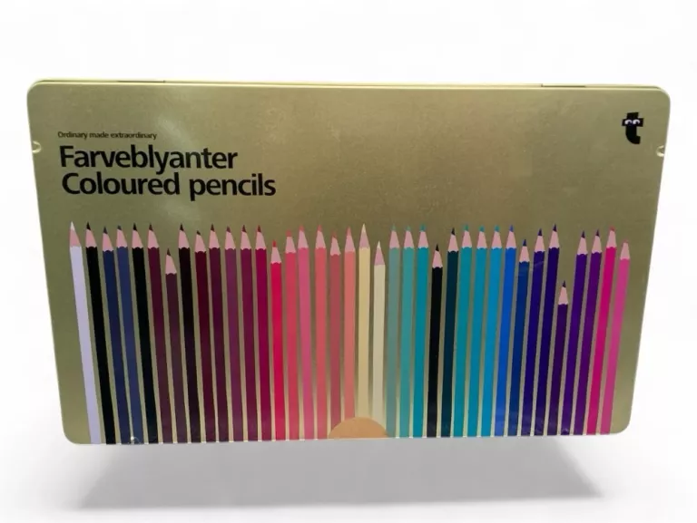 zestaw-kolorowych-kredek-flying-tiger-w-metalowym-pudelku-36-sztuk-bytomska-75-zabrze