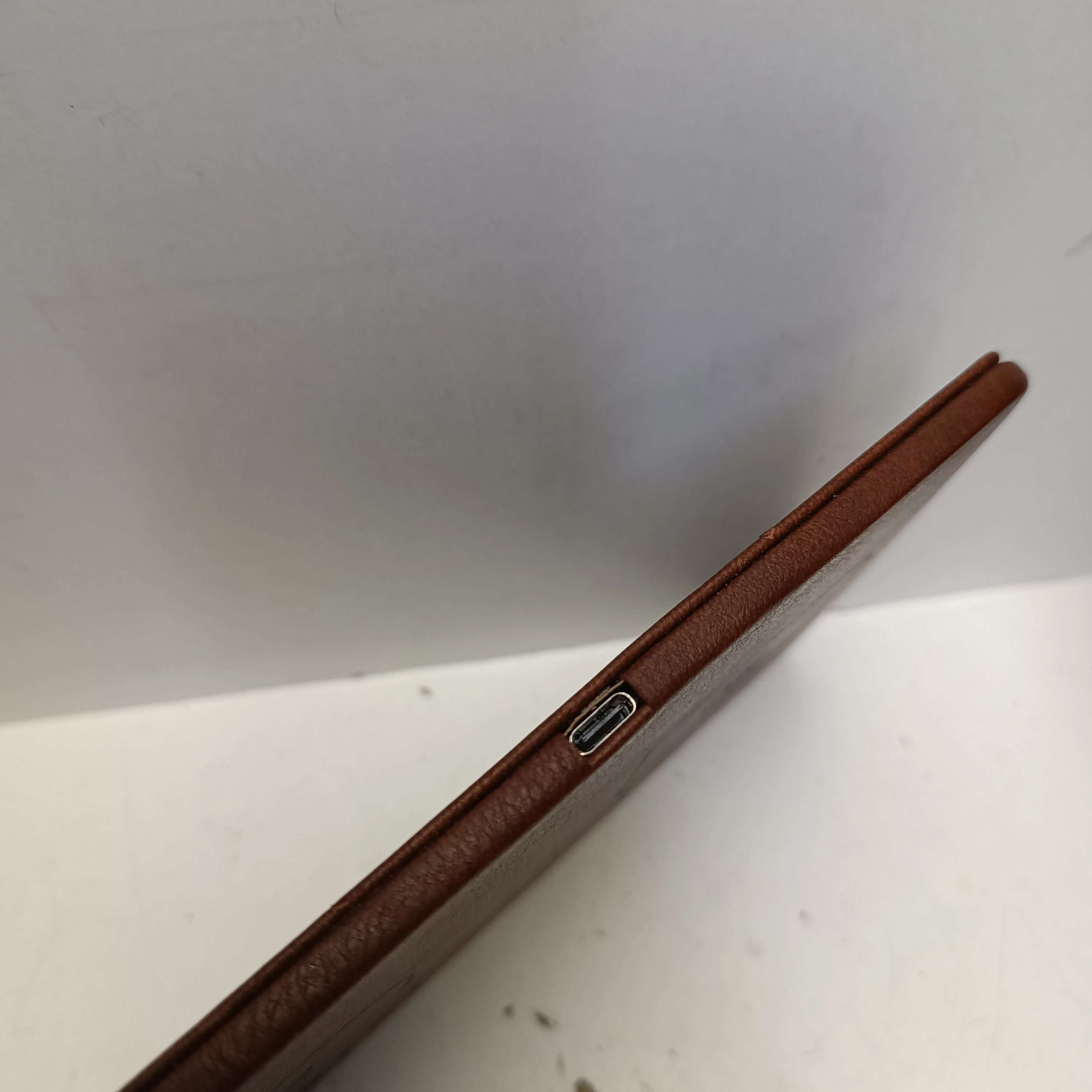 podkladka-ihome-bezprzewodowa-stan-11323-2