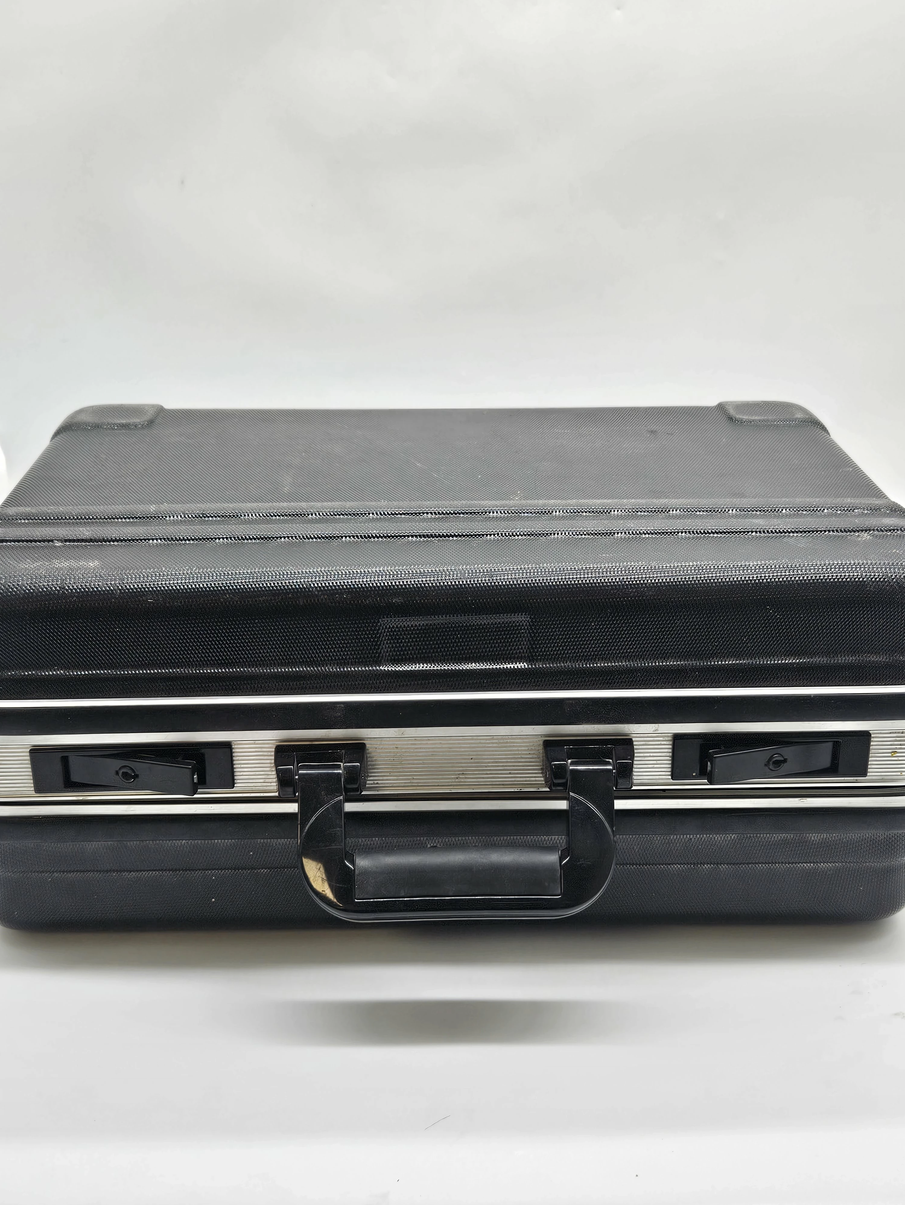 haupa-walizka-z-narzedziami-dla-elektryka-vde-1000v-dworcowa-2-leszno-gold-fish