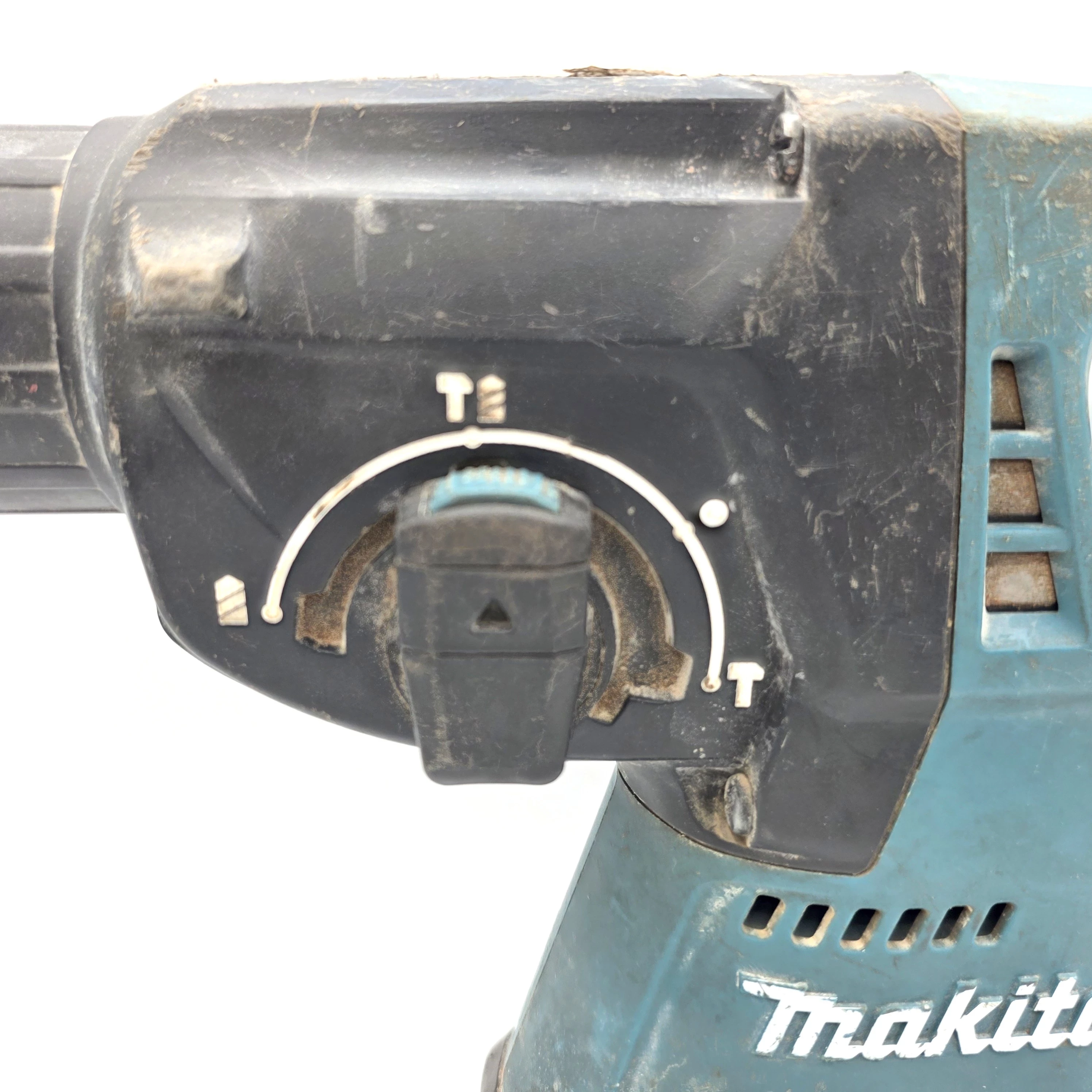 mlotowiertarka-makiata-dhr243-stan-11323-2