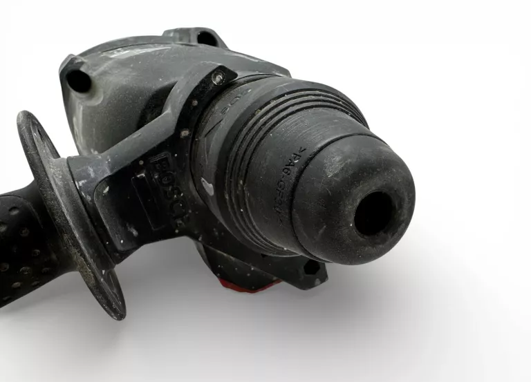 mlotowiertarka-bosch-professional-gbh-240-790w-sds-plus-typ-uchwytu-128474-1