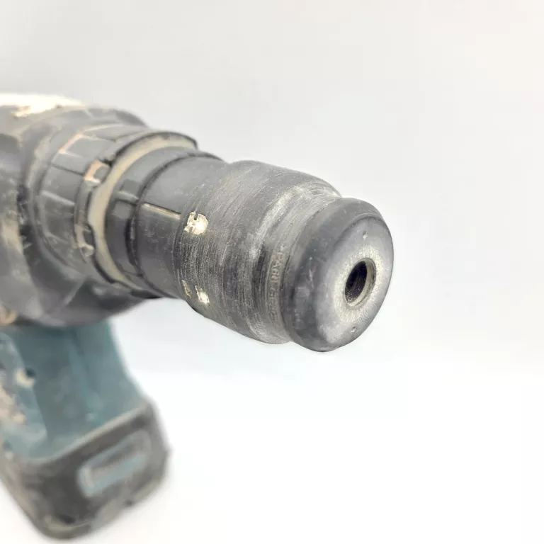 mlotowiertarka-makiata-dhr243-zasilanie-209202-1769478