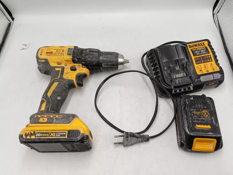 wkretarka-akumulatorowa-dewalt-18-v-dcd777-2x-aku-slowackiego-17-katowice