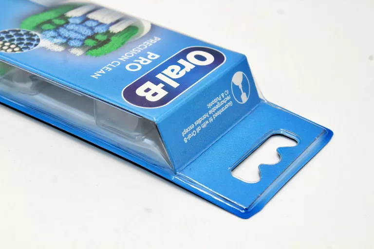 koncowki-do-szczoteczki-elektrycznej-oral-b-pro-precision-clean-4szt-liczba-koncowek-129393-4