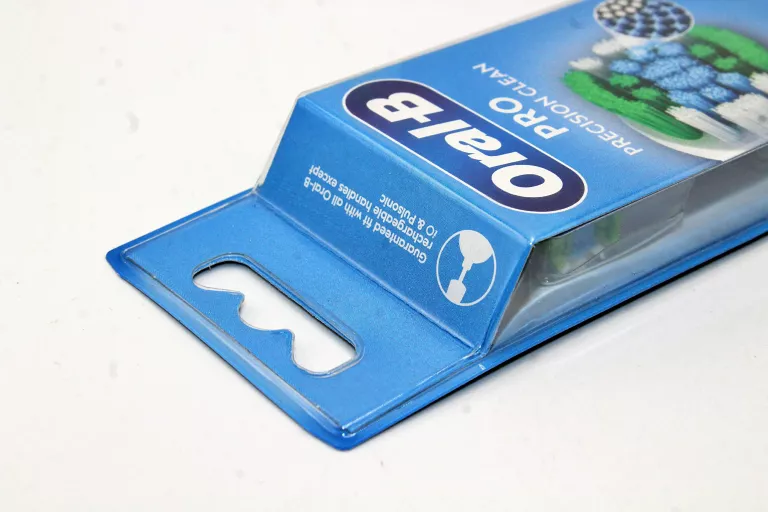 koncowki-do-szczoteczki-elektrycznej-oral-b-pro-precision-clean-4szt-przeznaczenie-128729-1