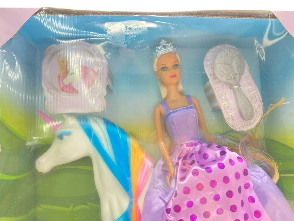 lalka-tessa-friends-z-jednorozcem-stan-11323-2