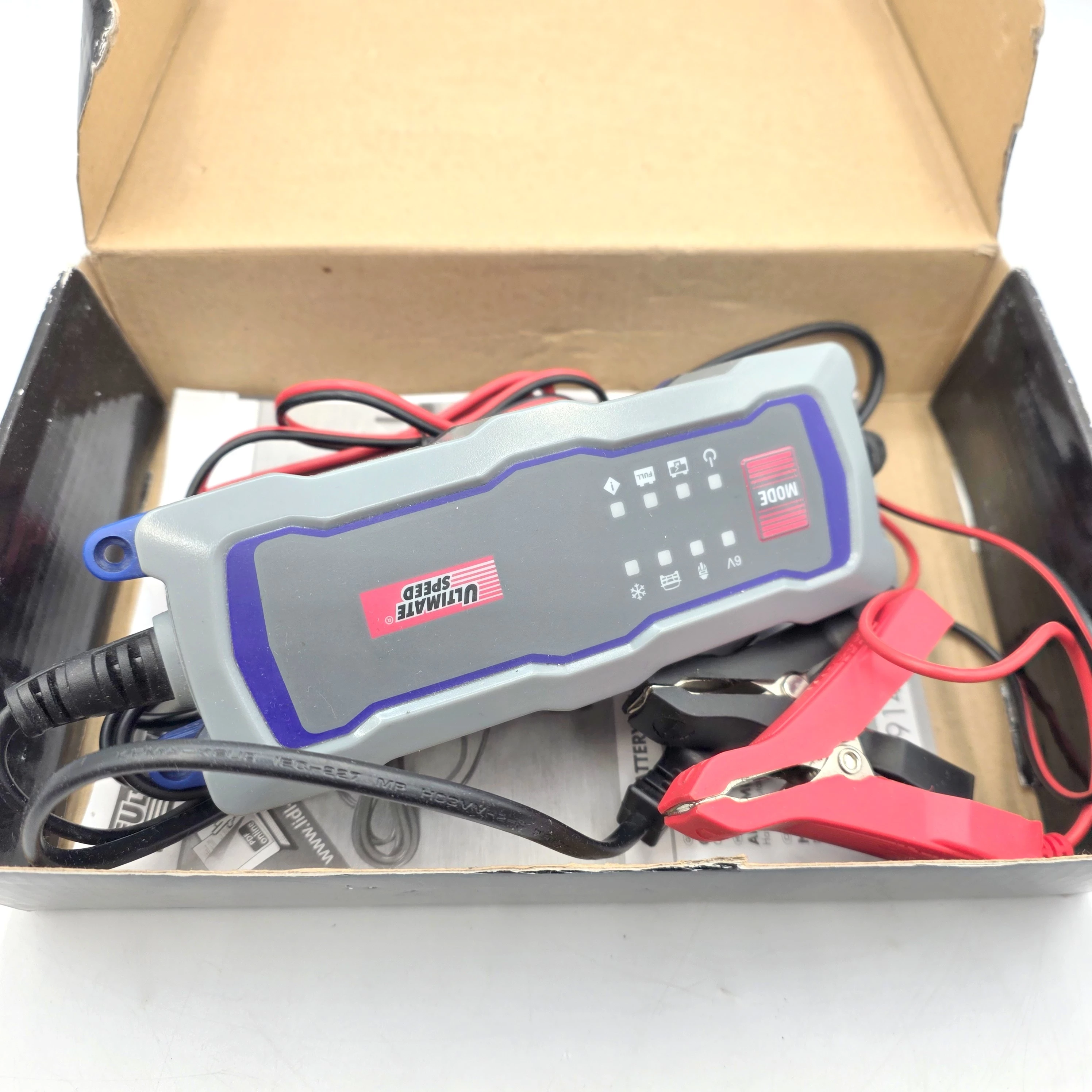 prostownik-do-samochodu-ulg-38-b1-ean-gtin-4019641051742