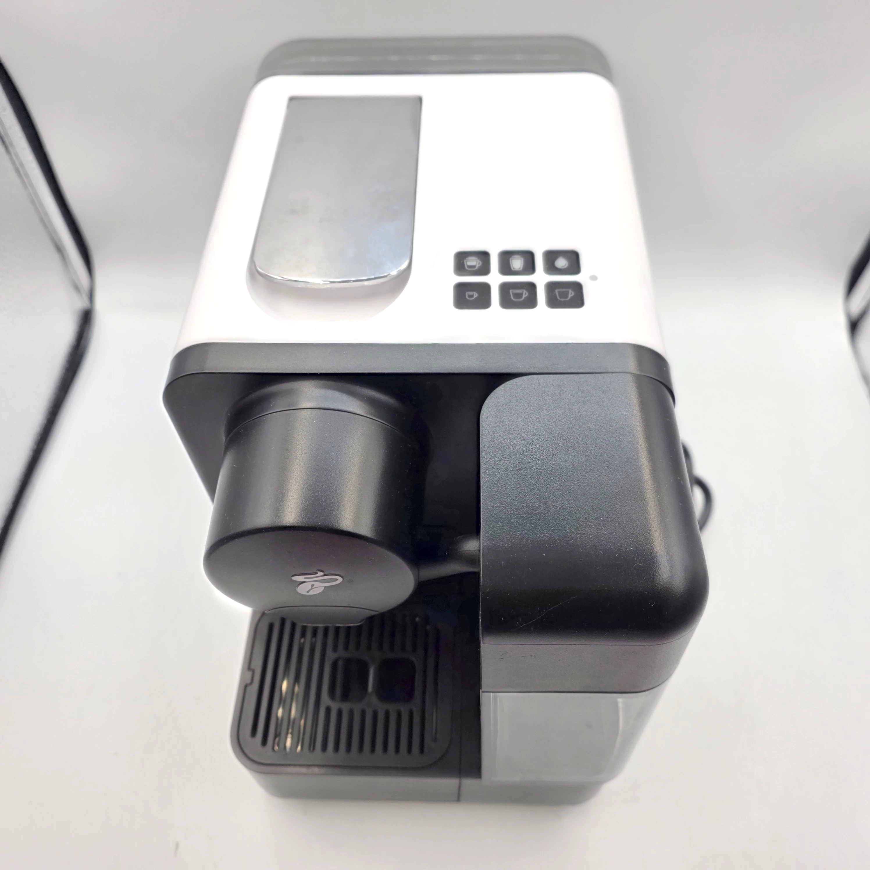 ekspres-kapsulkowy-tchibo-cafissimo-milk-1350w-12l-bialy-pud-stan-11323-2