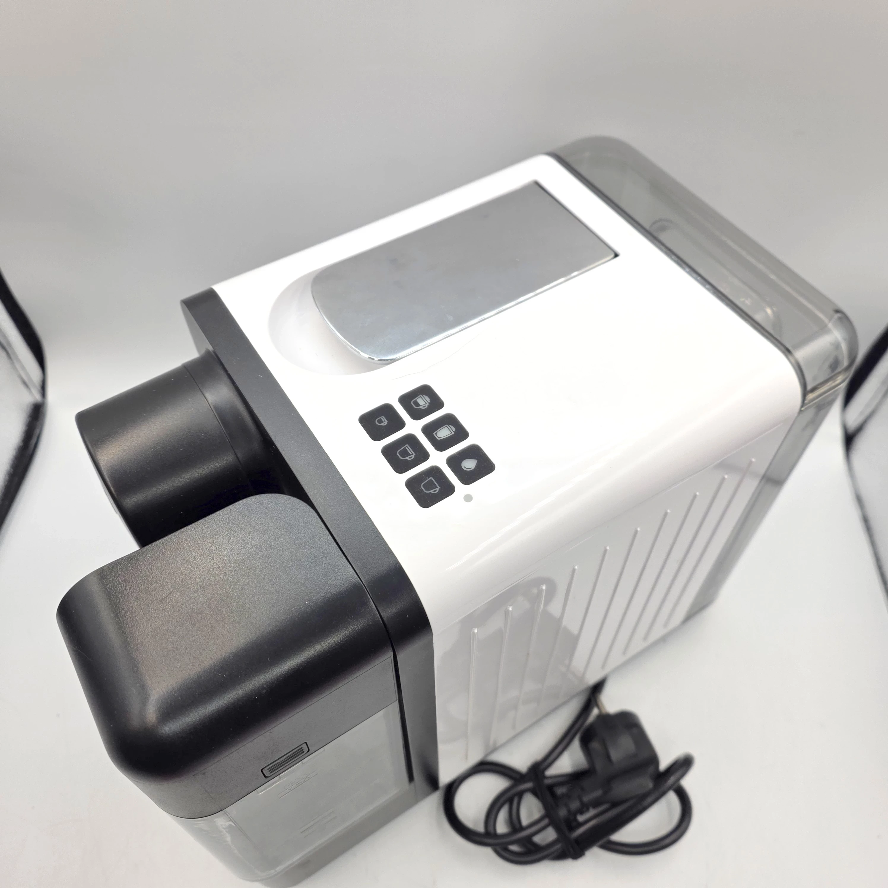 ekspres-kapsulkowy-tchibo-cafissimo-milk-1350w-12l-bialy-pud-kolor-dominujacy-129357-2