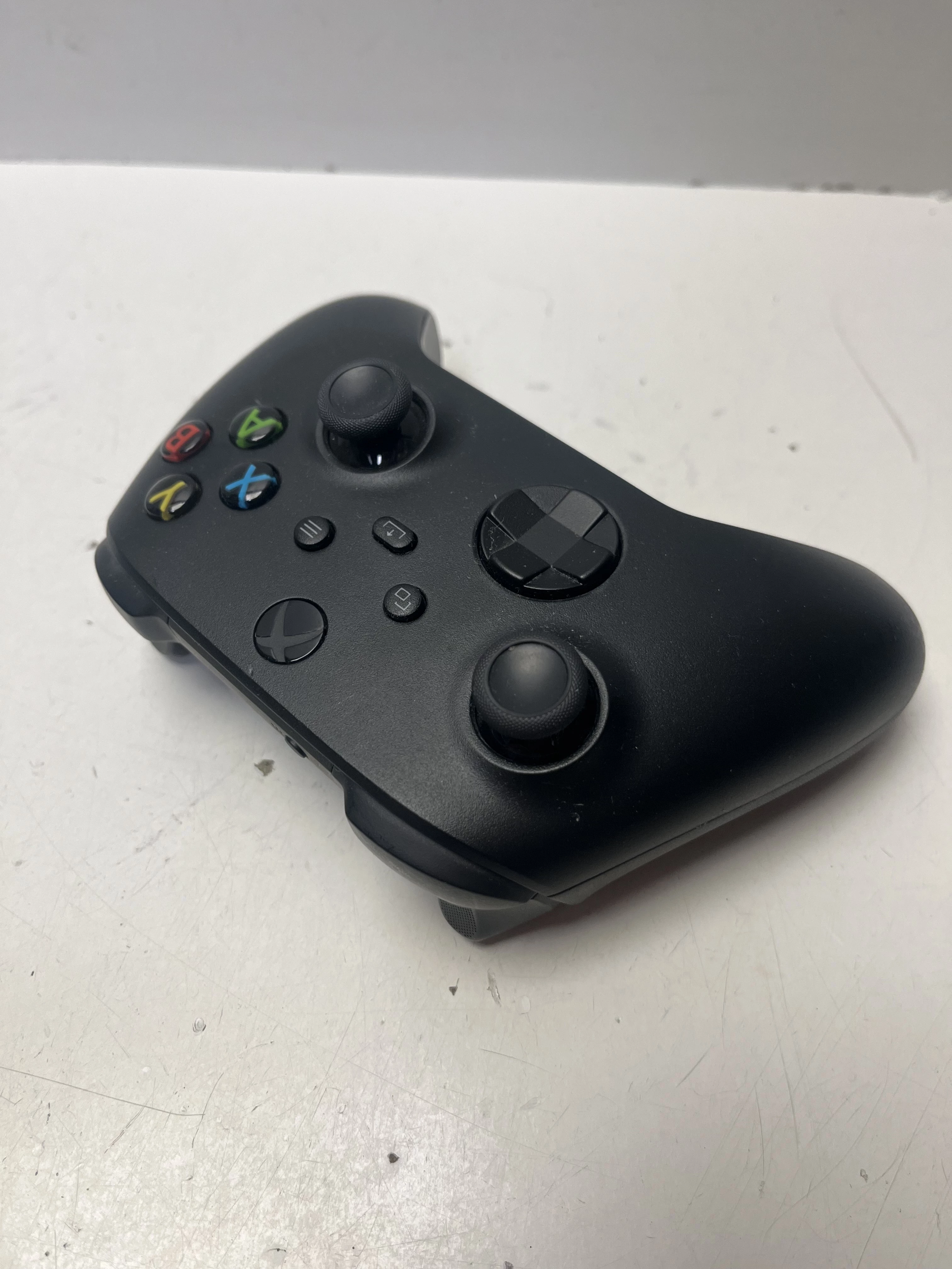 pad-xbox-1914-czarny-kod-producenta-1914