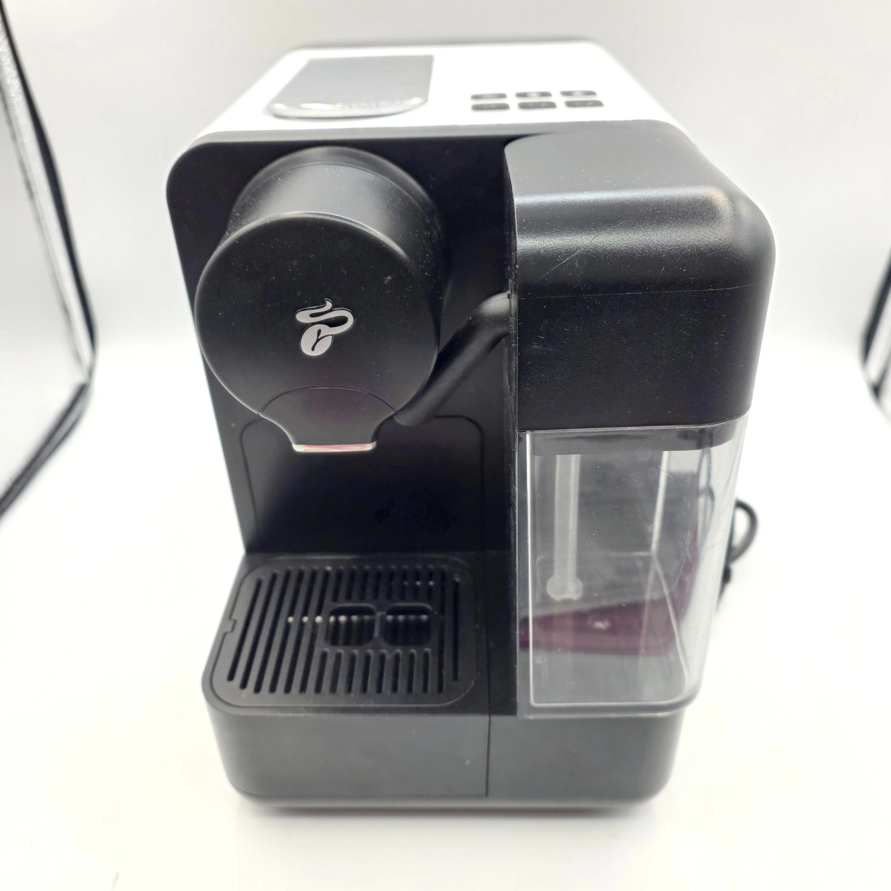 ekspres-kapsulkowy-tchibo-cafissimo-milk-1350w-12l-bialy-pud-ean-gtin-4006083937673