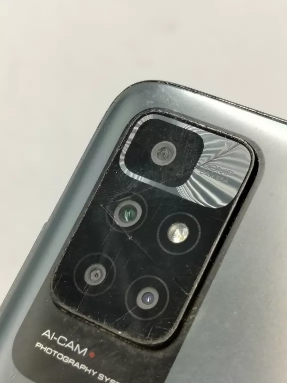 redmi-10-64-gb-zbite-szkielko-aparatu-tyl-kod-producenta-6934177778919