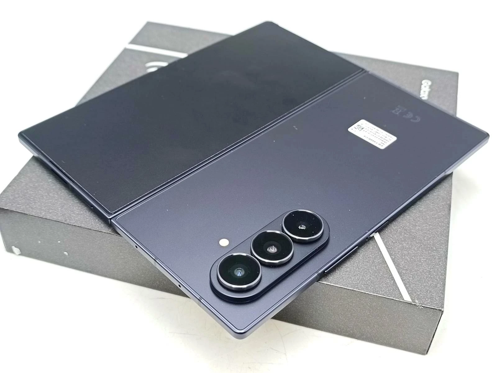 samsung-galaxy-z-fold7-16gb1tb-jetblack-gwarancja-typ-202685-212929