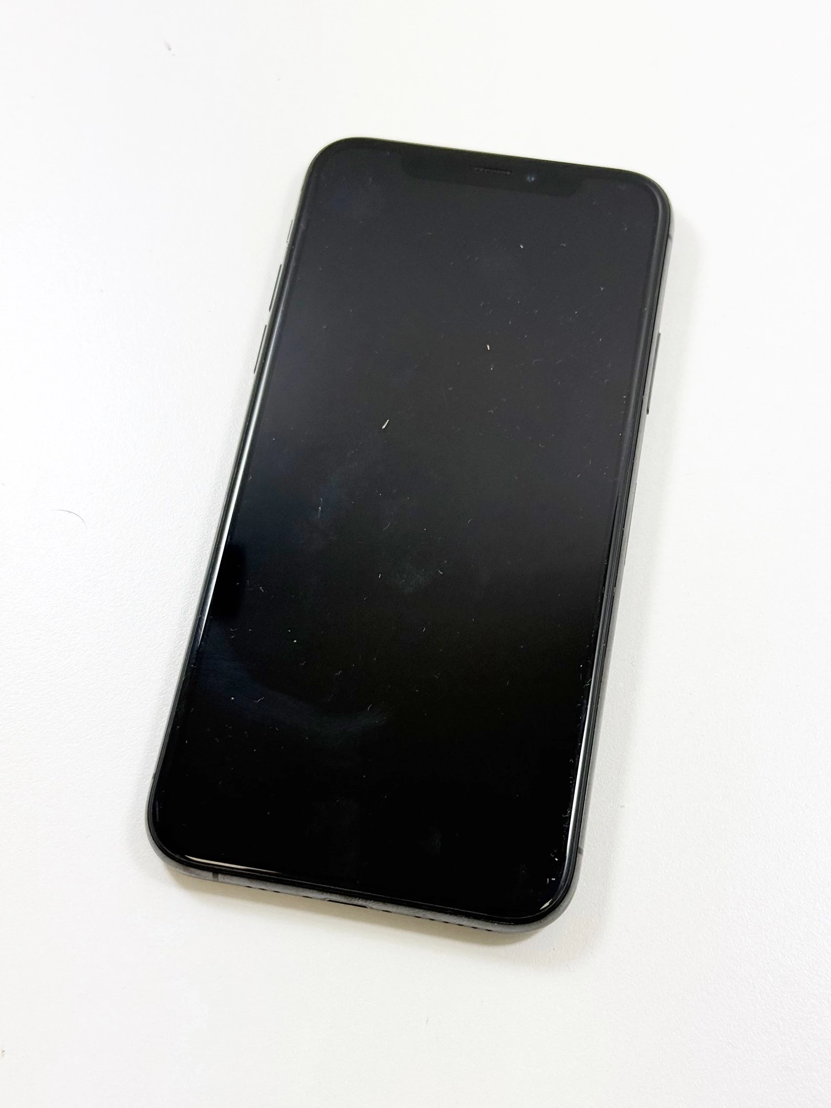 iphone-xs-64gb-100-bateria-stan-11323-2