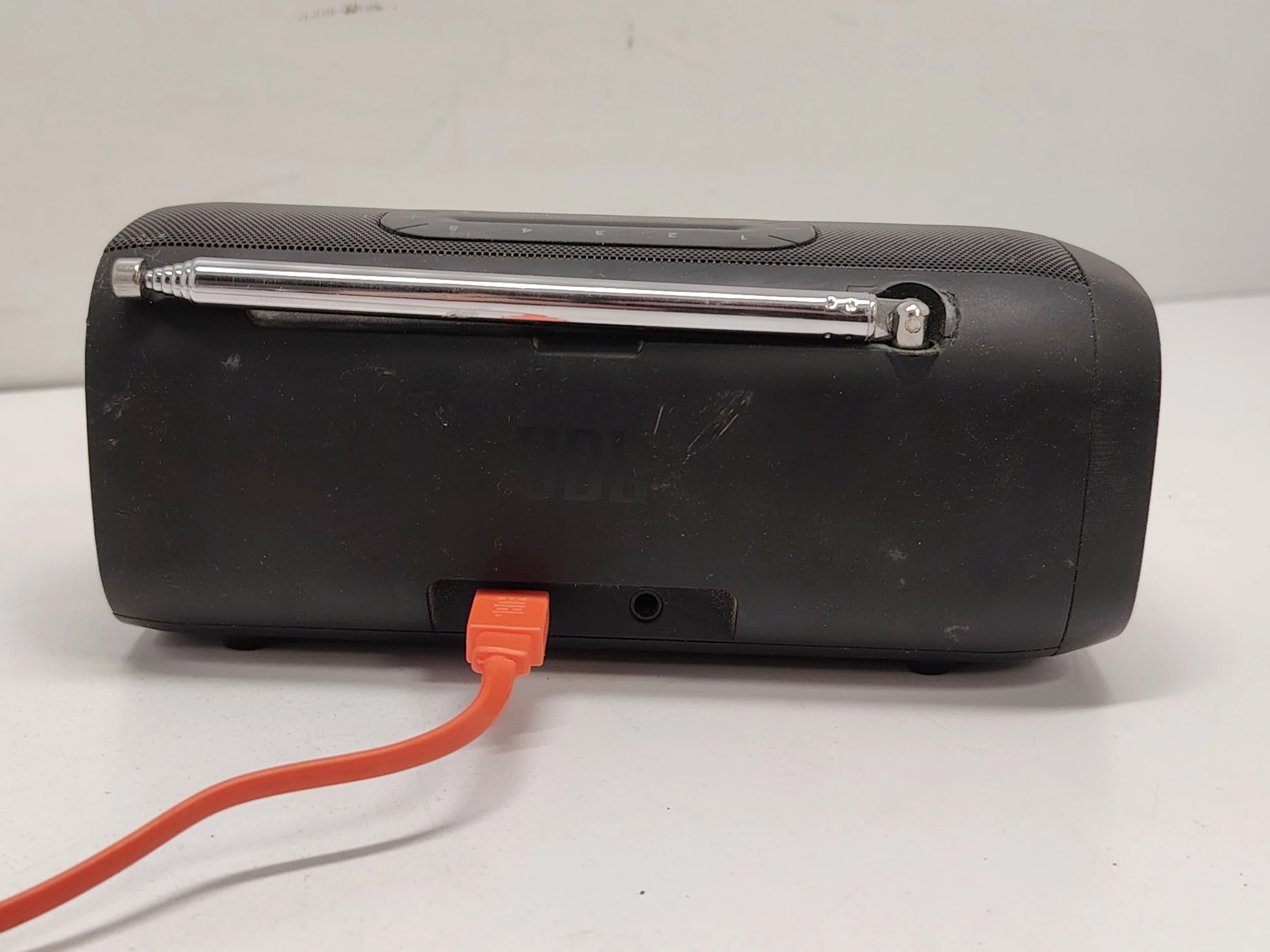 glosnik-jbl-tuner-czarny-marka-248811-974486