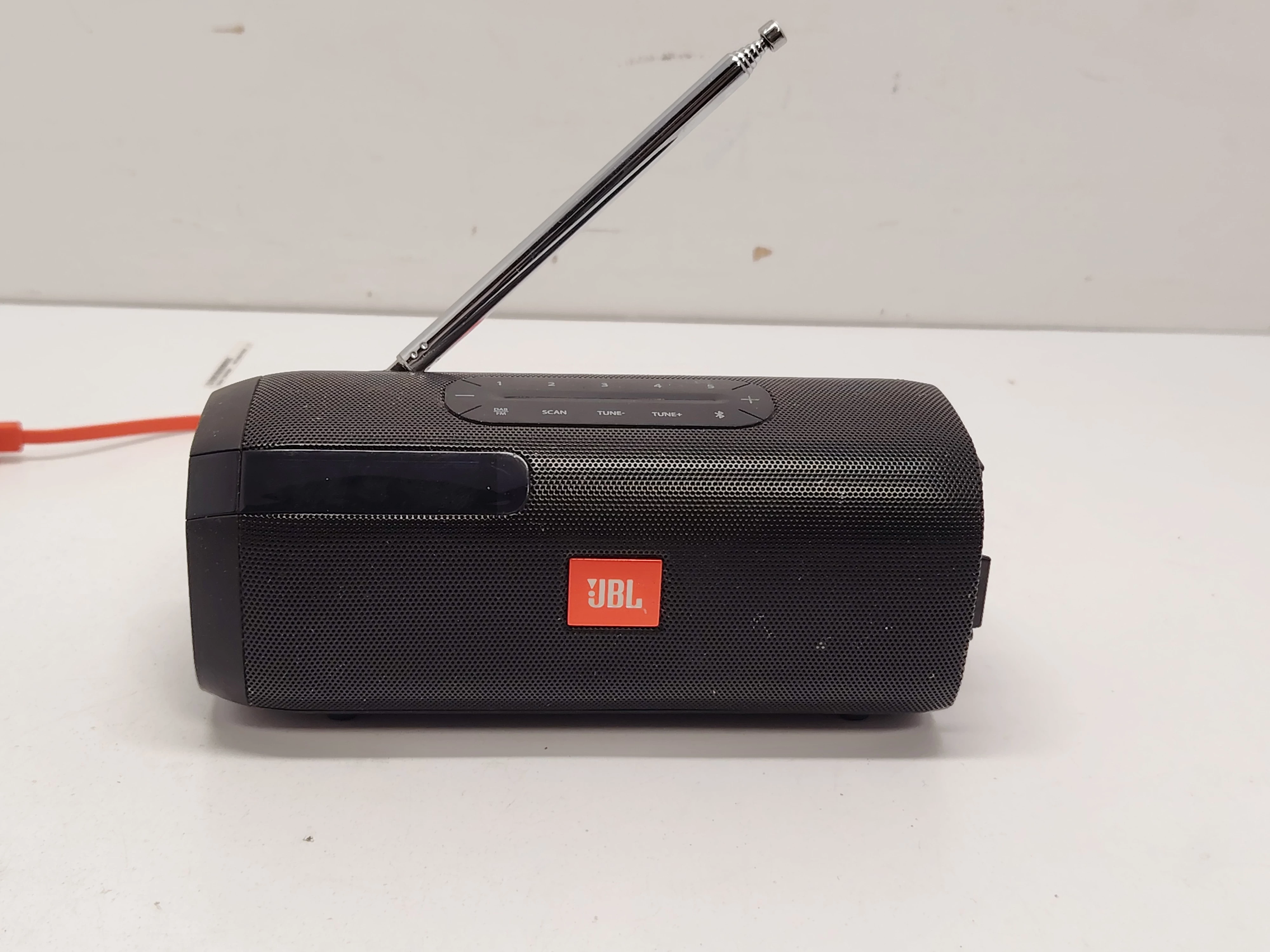 glosnik-jbl-tuner-czarny-ean-gtin-6925281935237