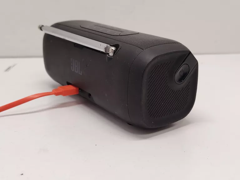 glosnik-jbl-tuner-czarny-stan-11323-2